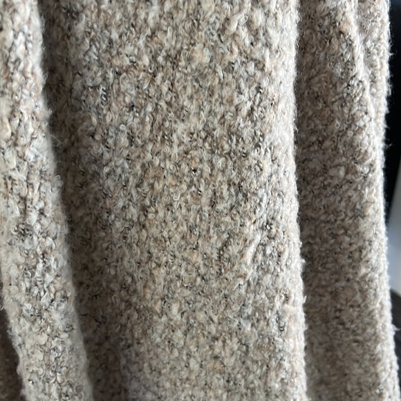 Free People, beige sweater - Picture 2 of 5